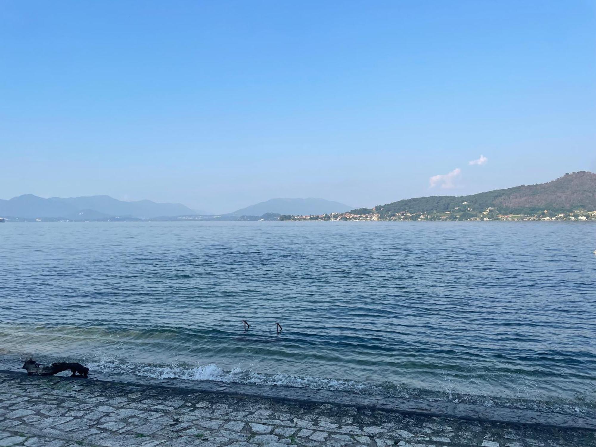 Appartamento Sul Lago - Мейна Экстерьер фото